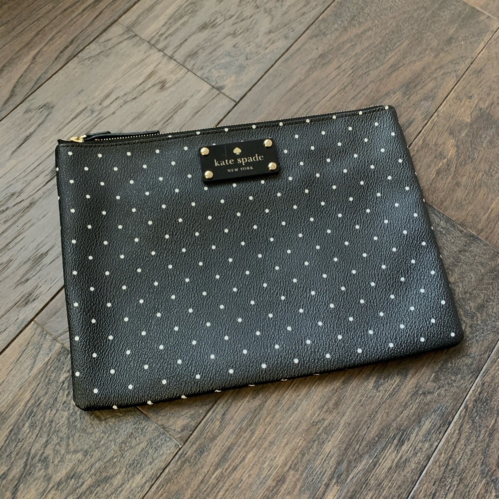 Kate Spade polka dot zip pouch
